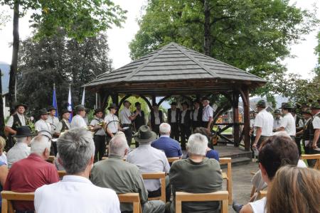 Lovski rogisti - foto Pavel korošec (2)